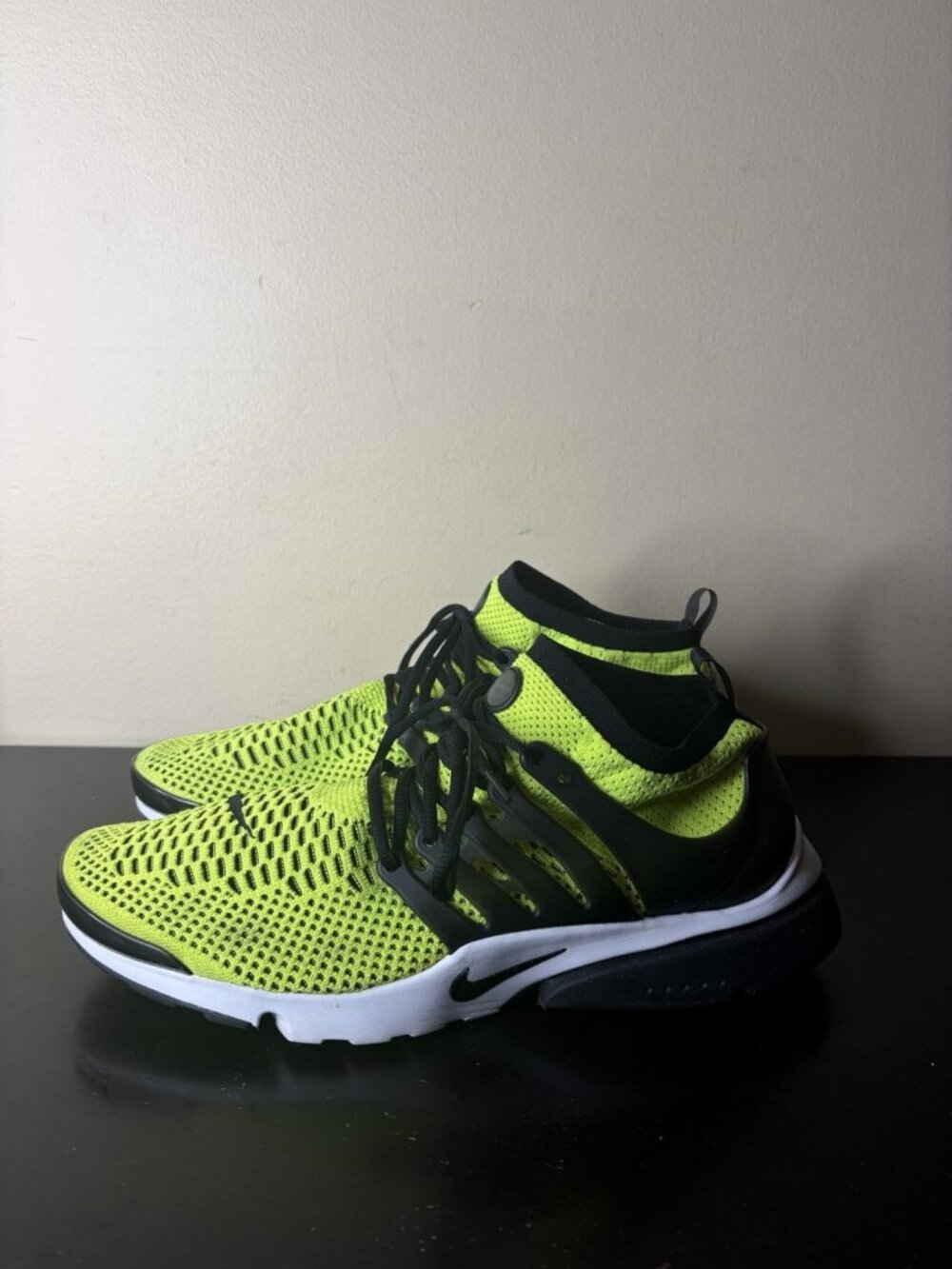 Men’s Nike Air Presto Flyknit Ultra Volt 835570-701 Size 14 Mens